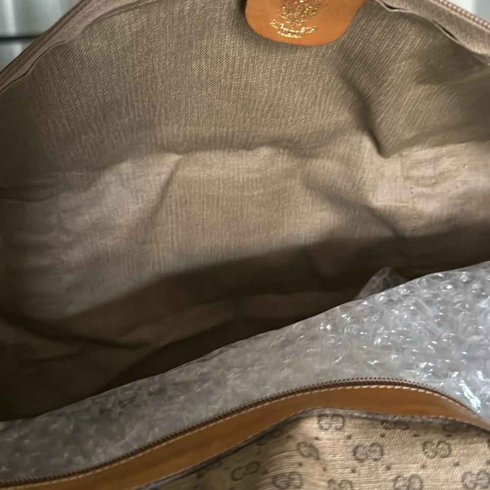 🌺SOLD SOLD ‼️‼️‼️GORGEOUS VERY RARE GUCCI DUFFLE ❤️🔥 - Picture 9 of 9